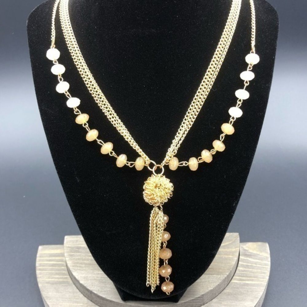 Gorgeous Vintage Necklace, Cascading w/ Glass Bead